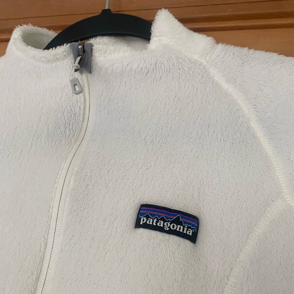 Women’s Fleece Patagonia Full Zip Jacket - Picture 3 of 7